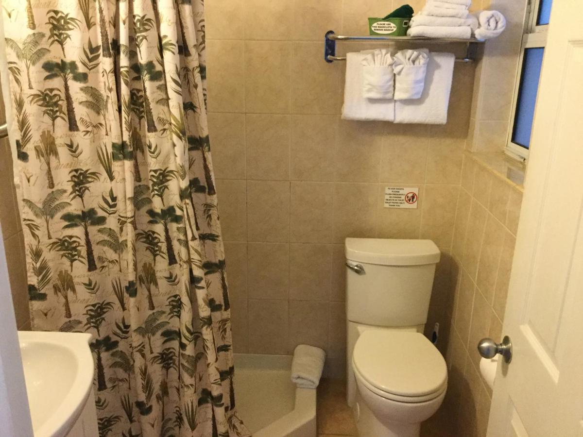 Breakaway Inn Guest House Лодердейл-бай-Си Экстерьер фото