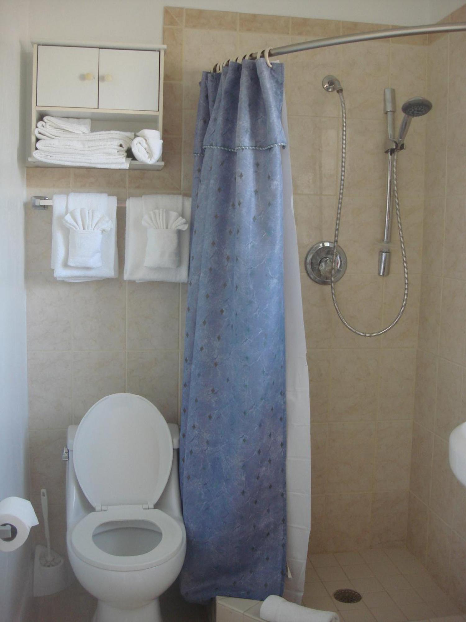 Breakaway Inn Guest House Лодердейл-бай-Си Экстерьер фото