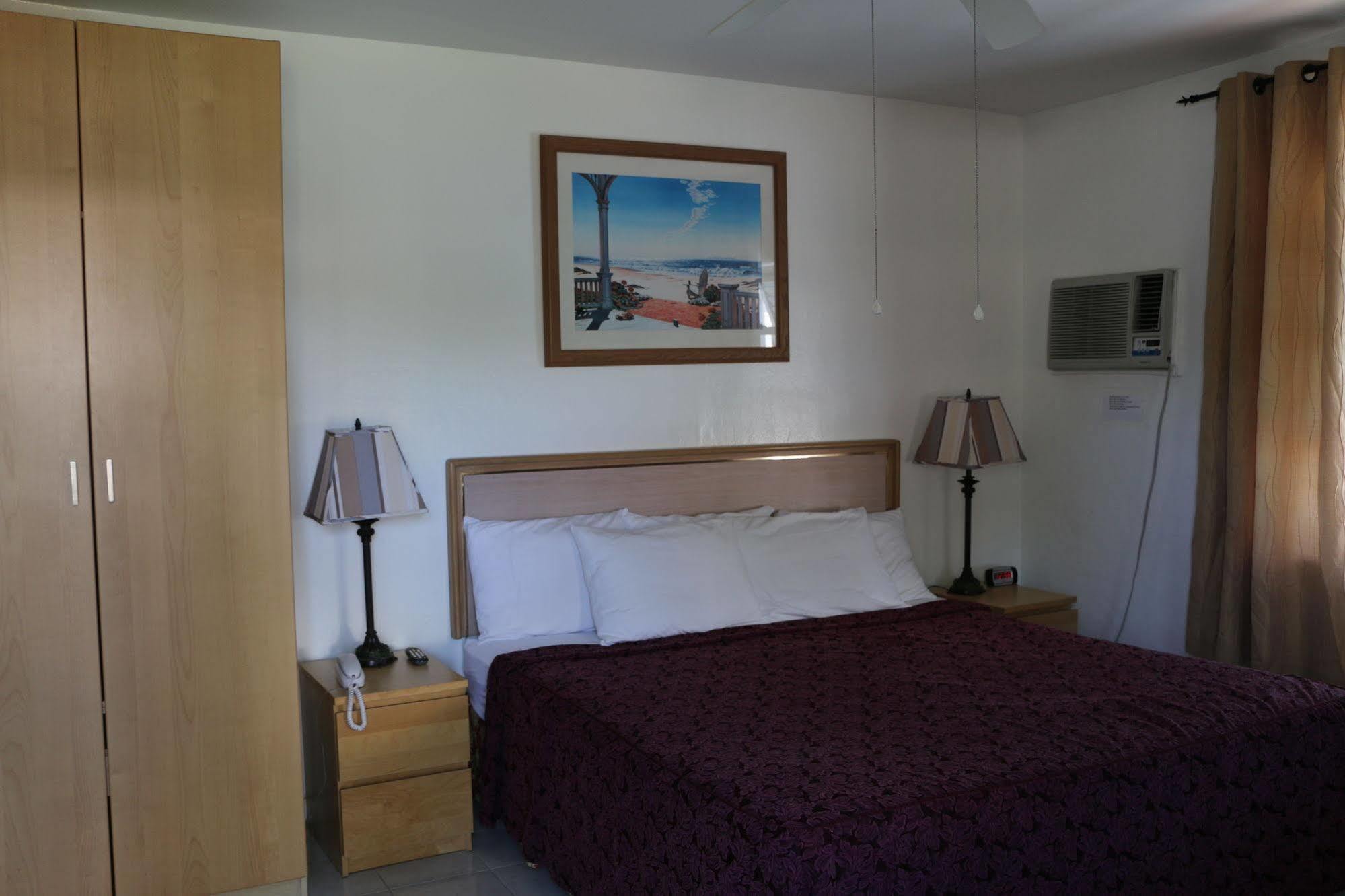 Breakaway Inn Guest House Лодердейл-бай-Си Экстерьер фото